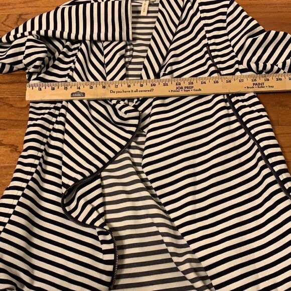 My Beloved size medium striped jacket/wrap - Picture 9 of 9